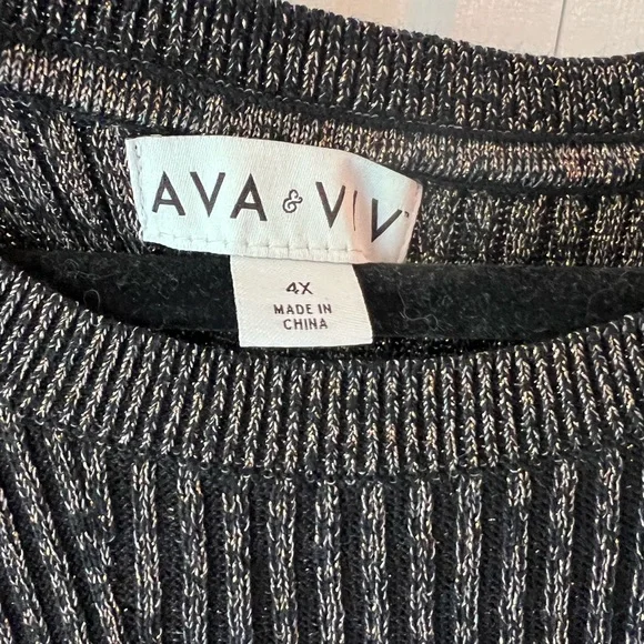 Ava & Viv Sweater - Picture 3 of 7